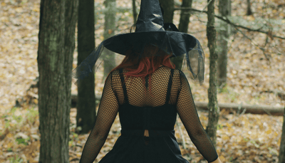 Hogyan viselj egy gótikus pulóvert a mindennapokban?